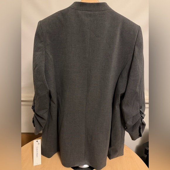Calvin Klein Elegant Gray Blazer - Picture 2 of 5